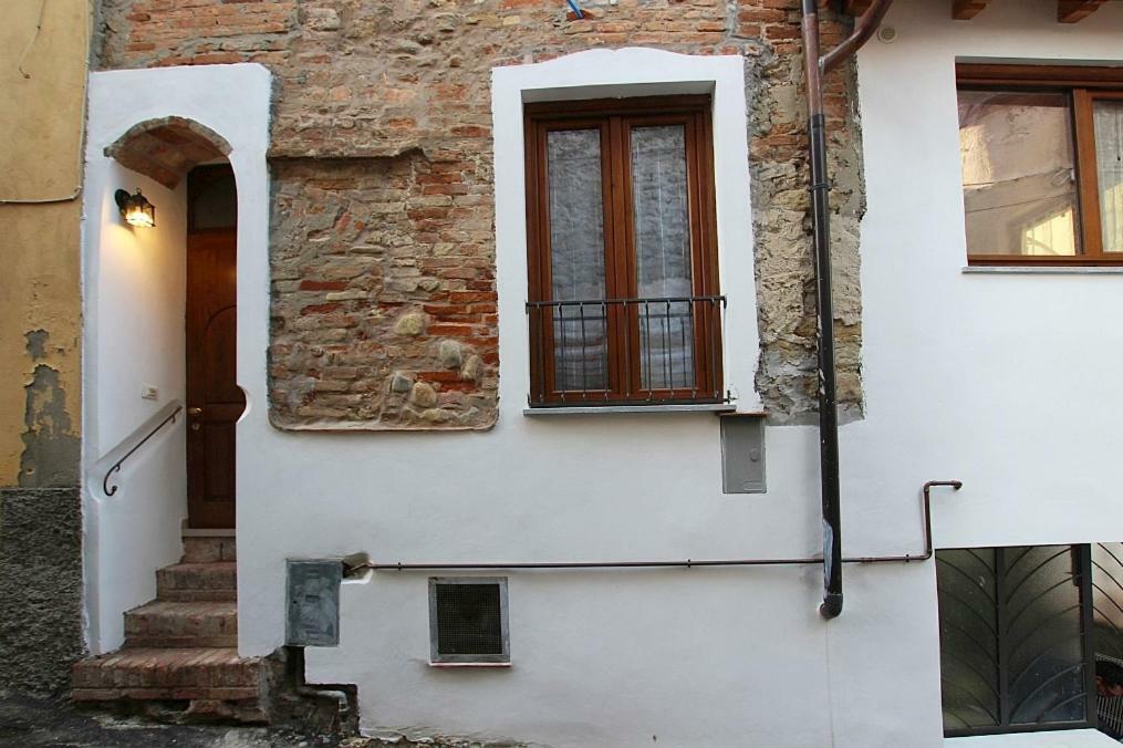 Casa Guatelli Guest House Spineto Scrivia Bagian luar foto